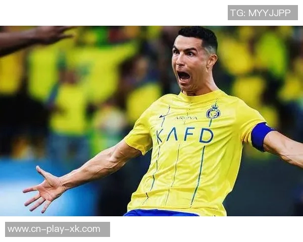 C罗在胜利打入第三球后与对方门将互动和解引发热议